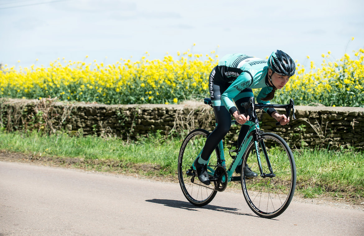 Pinarello 207 revelan la bicicleta de sky team